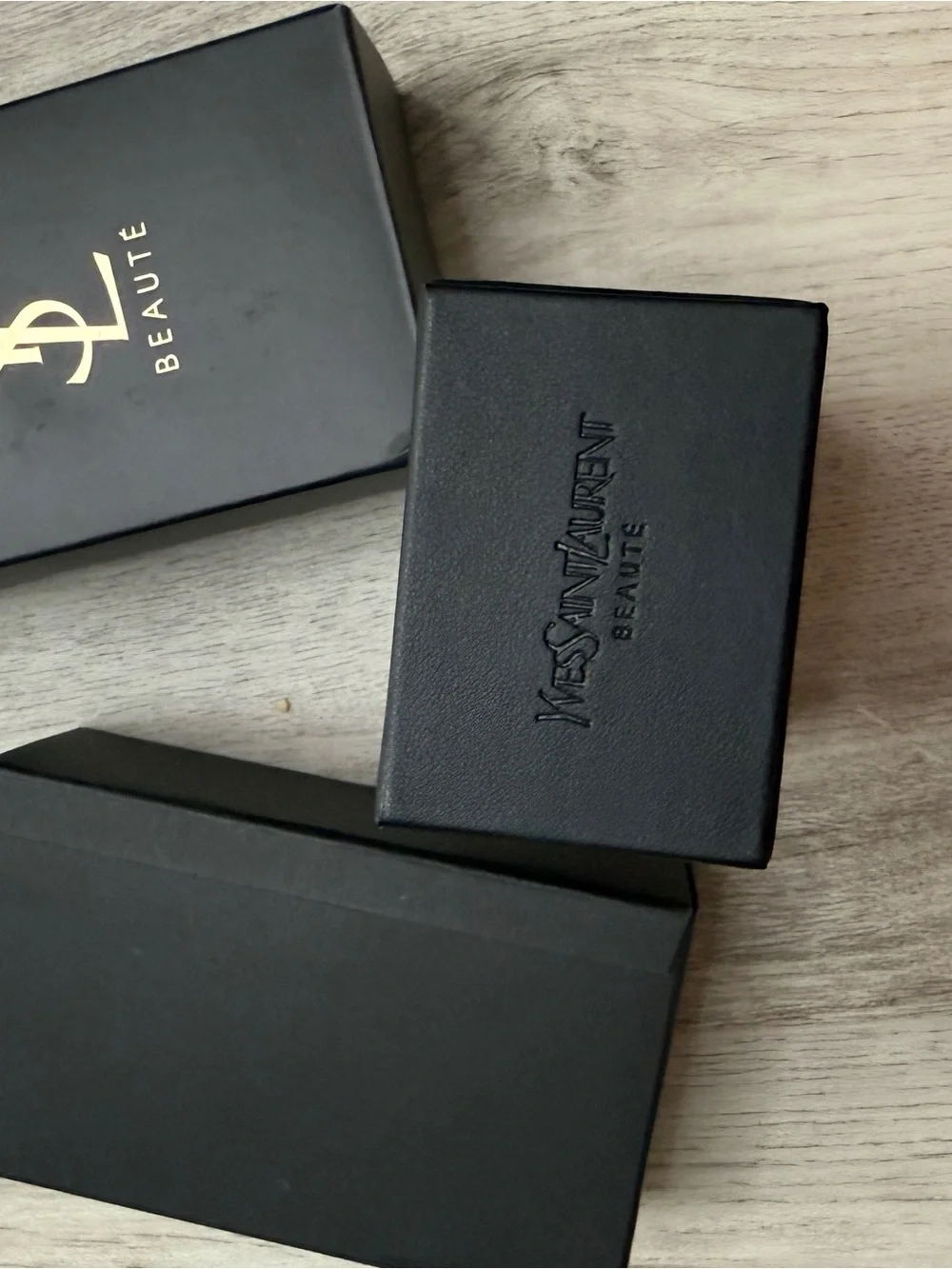 YSL Beauté Libre Eau de Parfum Case Gold Cassandre Logo Black Box - Picture 4 of 7
